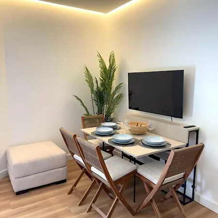 Luxury One Bed & Pool Apartment Estepona