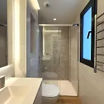 Luxury One Bed & Pool